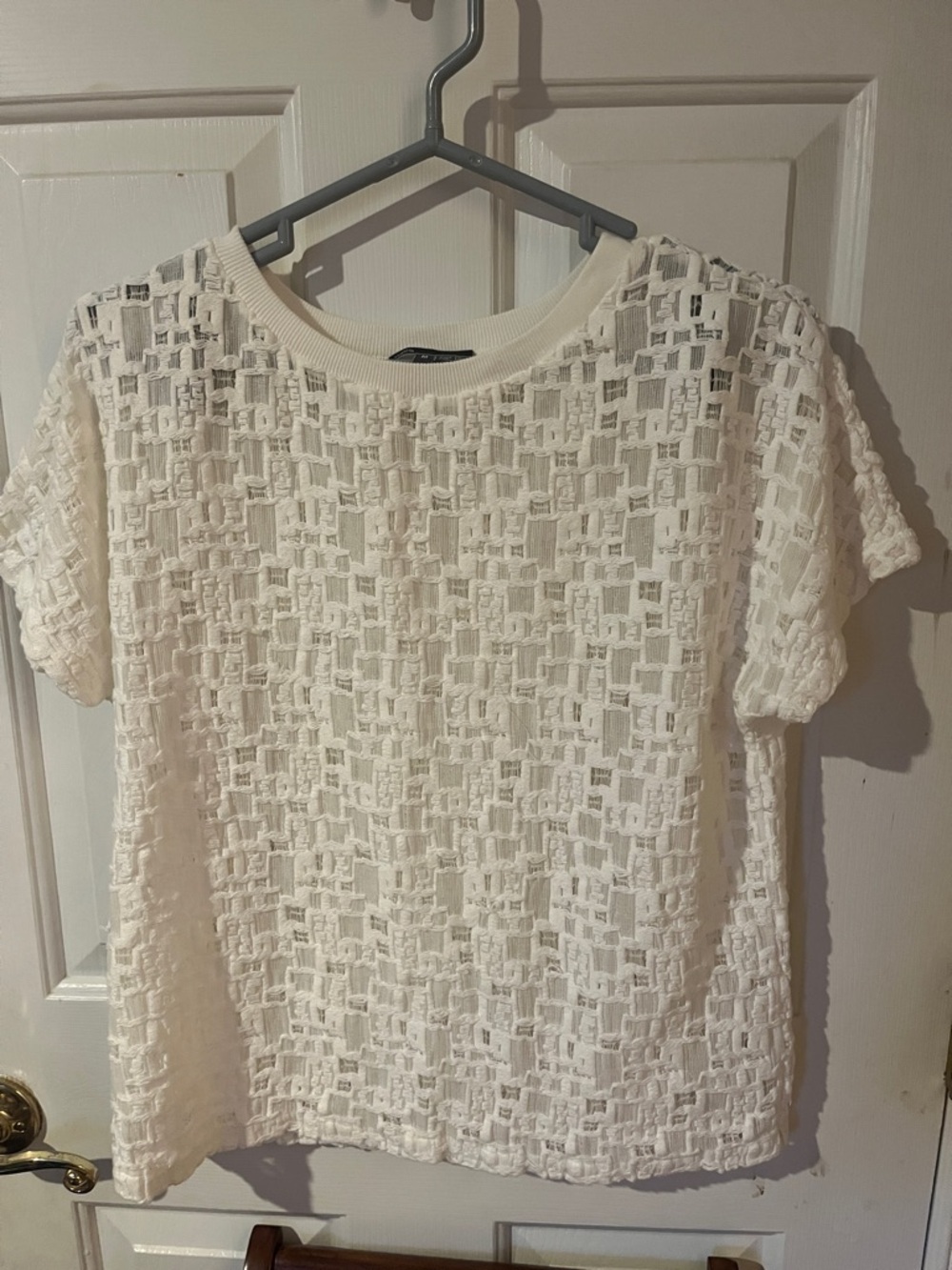 Vince Gauzy Cream Short Sleeve Blouse Medium Lightweight Cotton Blend